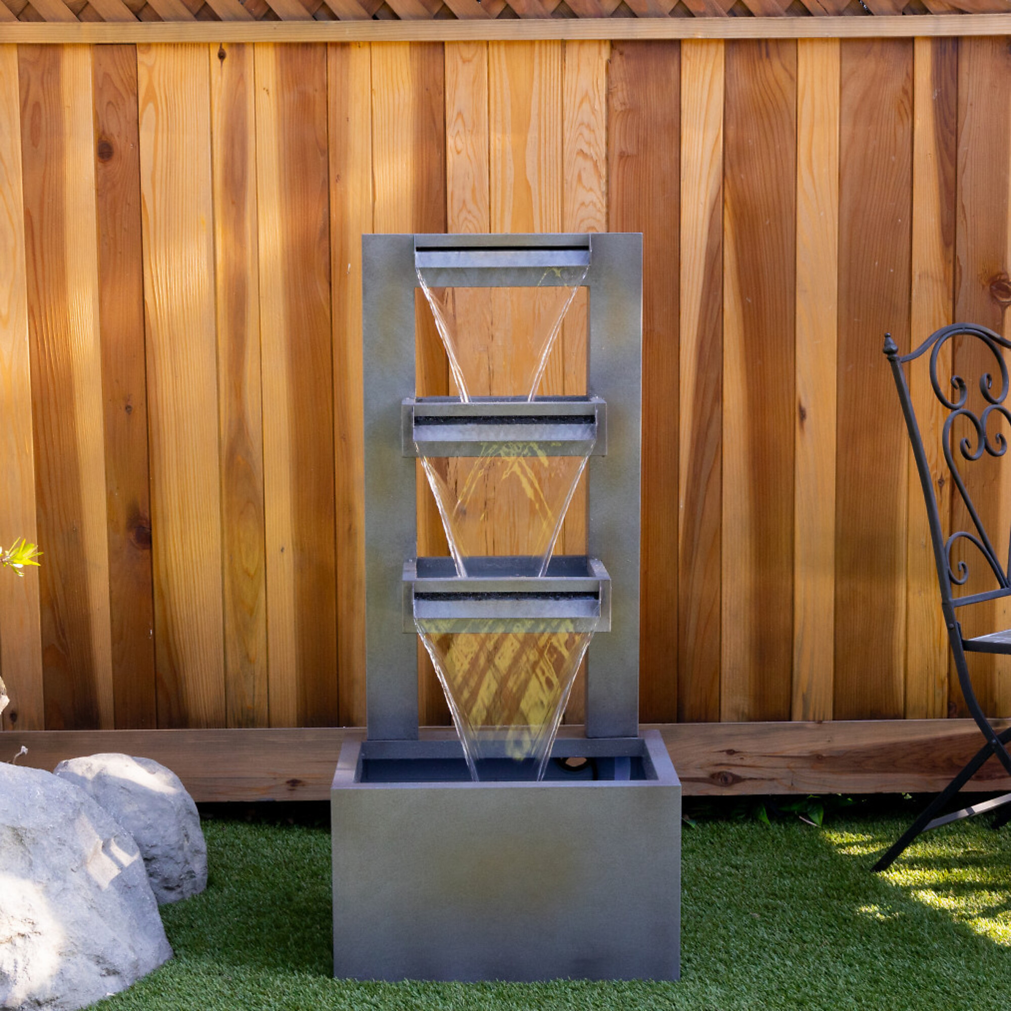 Alpine Corporation, Metal Tiered Waterfall Fountain, Volts 120 Power Cord Length 6.5 ft, Model# CPS182